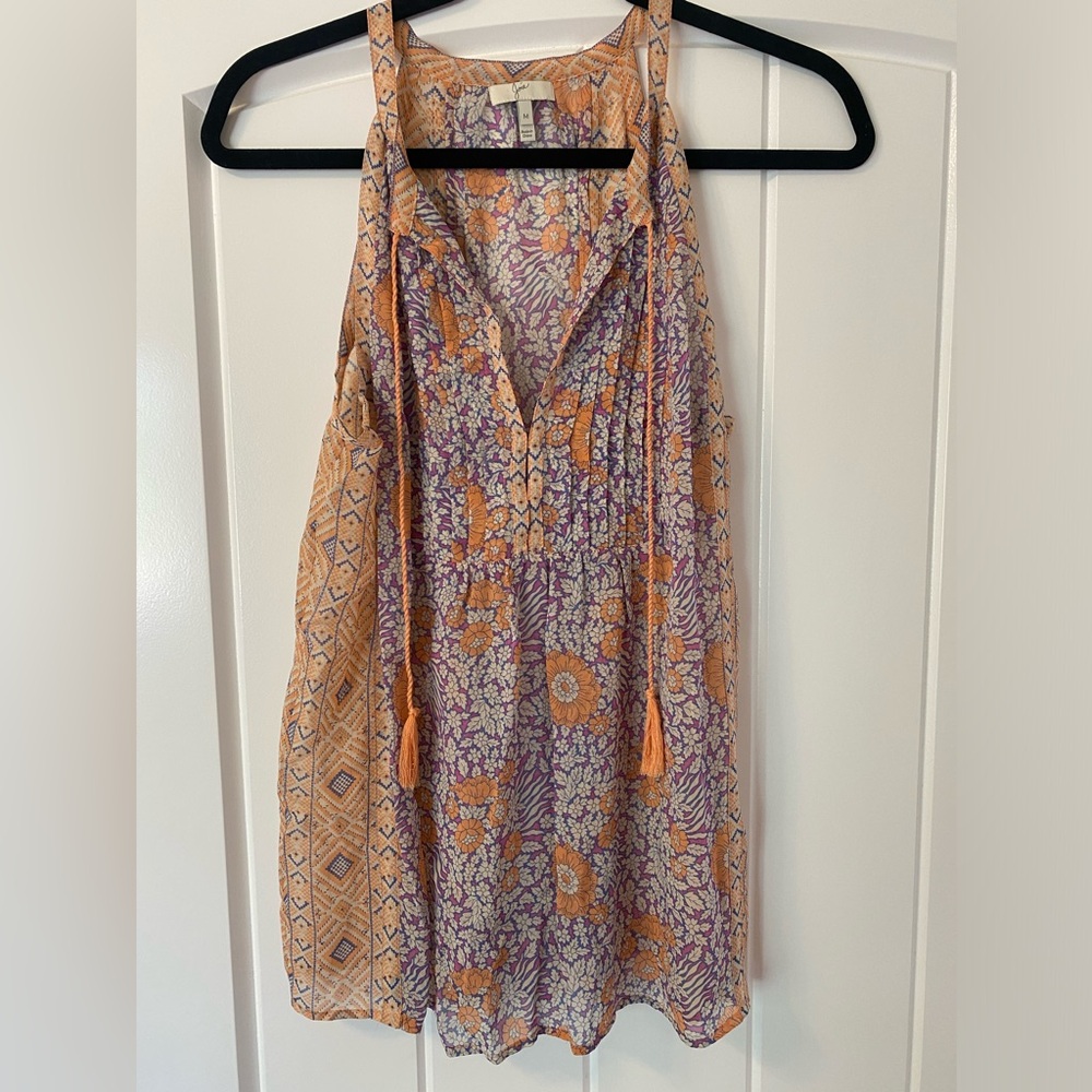 Joie sleeveless blouse size medium